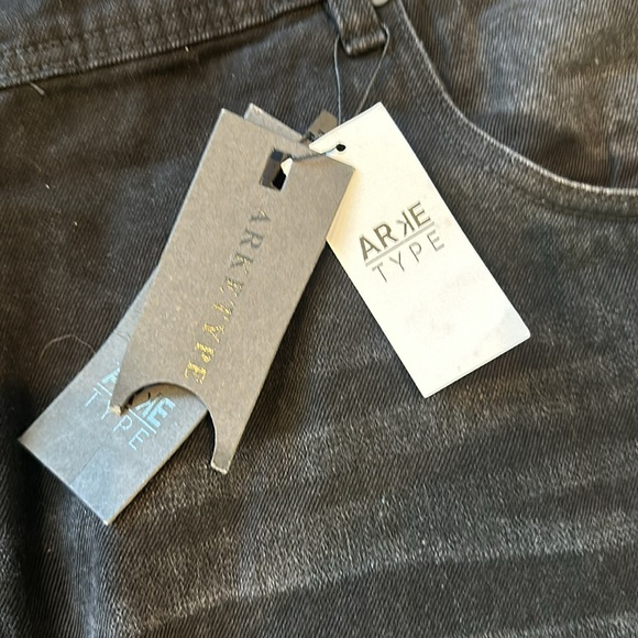 Men’s jeans - Picture 3 of 4